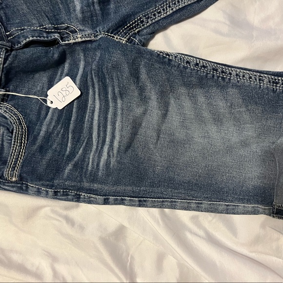 EUC Ariya Jeans denim jeans. Size 7/8. - Picture 3 of 9